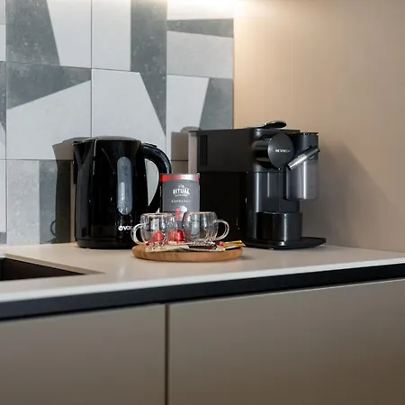 Guest By Manga Apartman *